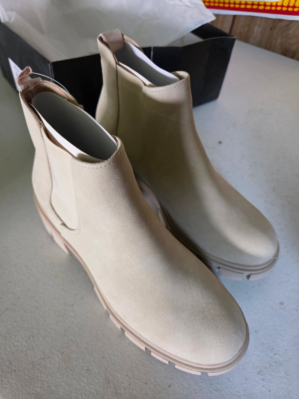 Women's MySoft Bootie in Cream